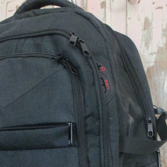 LARGE TRAVEL BACKPACK - Picture 10 of 10